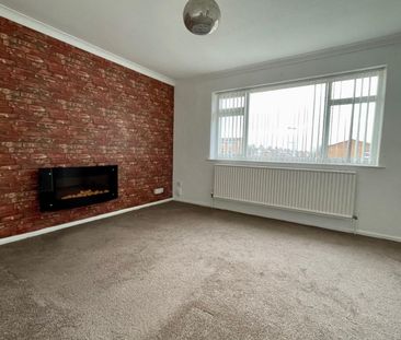 2 bedroom Flat To Let - Photo 5