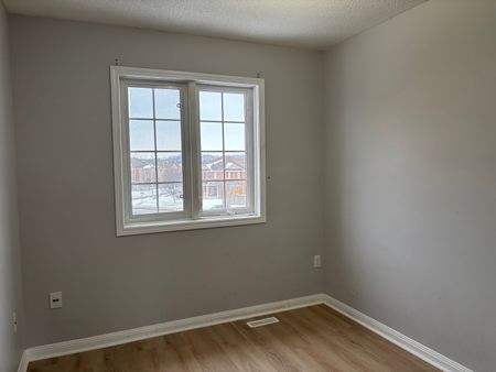 For Lease - 250 Richvale Drive Unit# 9, Brampton, Ontario - Photo 5