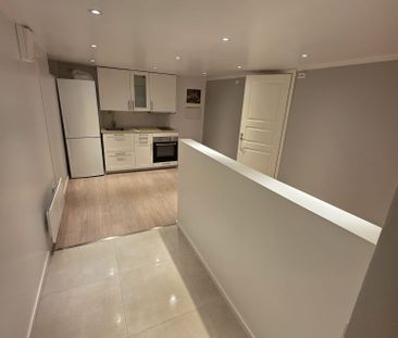 Gullvivsstigen, Järna - Photo 2