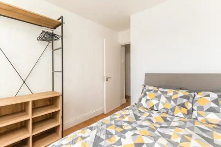 1 Bed Flat, Homerton High Street, E9 - Photo 5