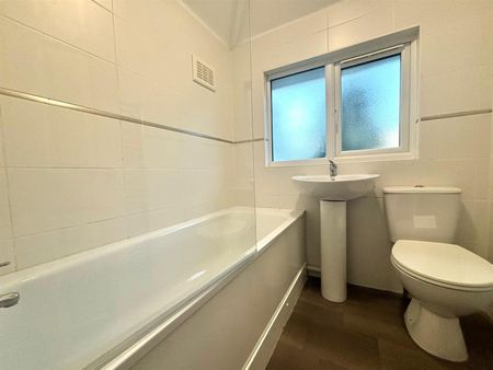 Glisson Road, Uxbridge - Photo 3