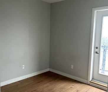 For Lease - 402 East Mall Drive Unit# 318A, Toronto, Ontario - Photo 3