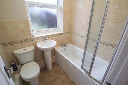 2 bedroom bungalow to rent - Photo 5