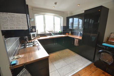 63 Maritime Drive, Carrickfergus, BT38 8GQ - Photo 5