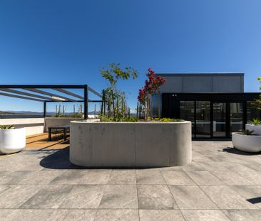 Brand New Living at "The Shard" - Modern Style and Ultimate Conveni... - Photo 4