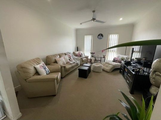 3 Mazie Lane, Coomera, QLD 4209 - Photo 1