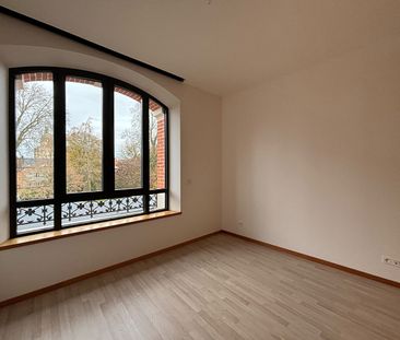 Location Appartement 3 pièces 73m² - Photo 3