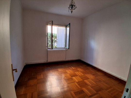 VILLA PLAIN PIED TYPE 4 AVEC JARDIN ET GARAGE PROCHE CENTRE VILLE ET MER, - Photo 1