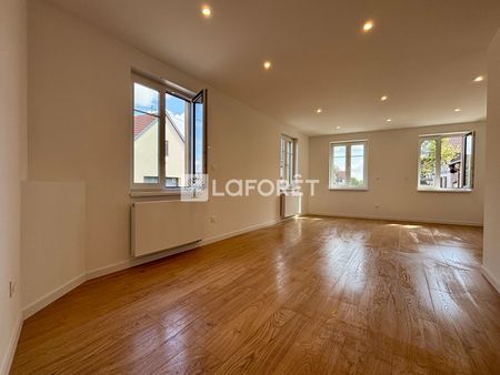 House - Photo 3
