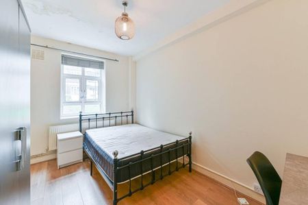 4 bedroom flat to rent - Photo 2