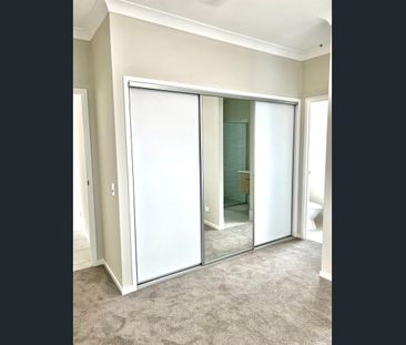 Fabulous one year New House for Rent - Photo 4