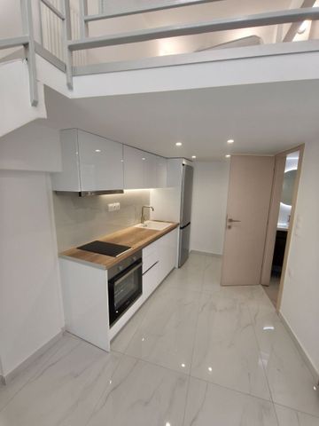 Loft για ενοικίαση Αγία Τριάδα (Φάληρο - Ιπποκράτειο) - Photo 3