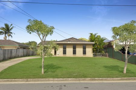 7 Carrie Street, Zillmere QLD, Belconnen - Photo 5