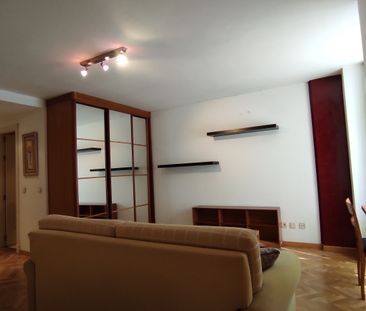 Apartamento de alquiler en Calle de la Infanta Mercedes, 111, Casti... - Photo 1