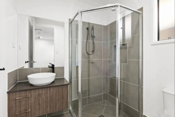 Spacious Family Home - Photo 1