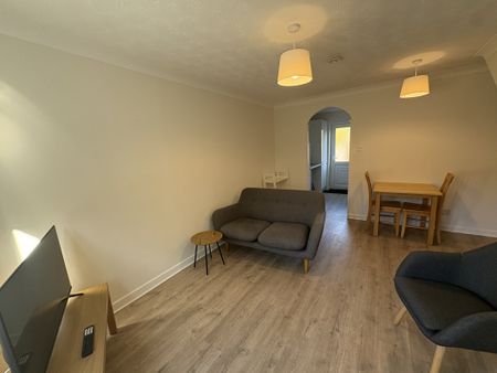 Scaife Gardens, Haxby Road - P10828 - Photo 3