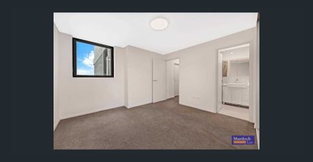 Modern 2-Bedroom Apartment with Stunning Views & Prime Location - Photo 3