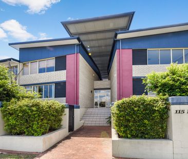 16/115 Nudgee Road, Hamilton, Qld 4007 - Photo 5