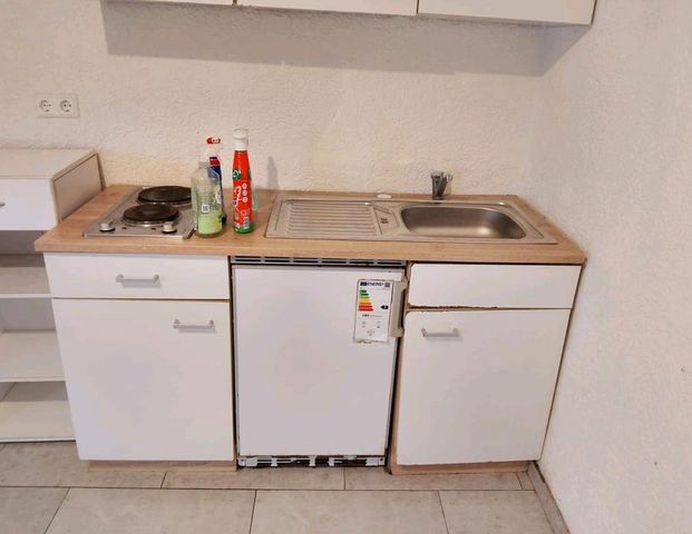 Ich vermiete eine möblierte Einzimmerwohnung. - Foto 1