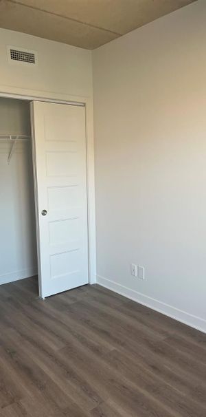 2 CH - 1 SDB - Terrebonne - $2,000 /mo - Photo 1