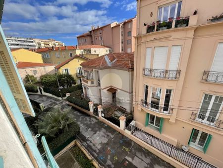Location Appartement 1 pièce 31m² MENTON 06500 - Photo 4
