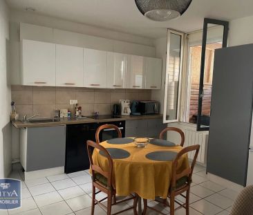 Appartement à louer 4 pièces 79.3m² - Photo 3
