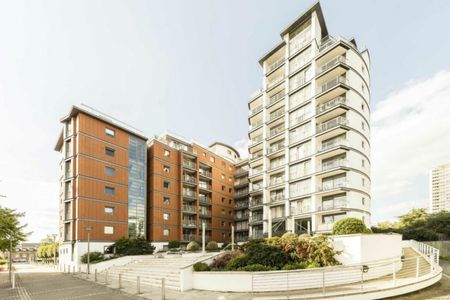 Holland Gardens, Brentford - Photo 4