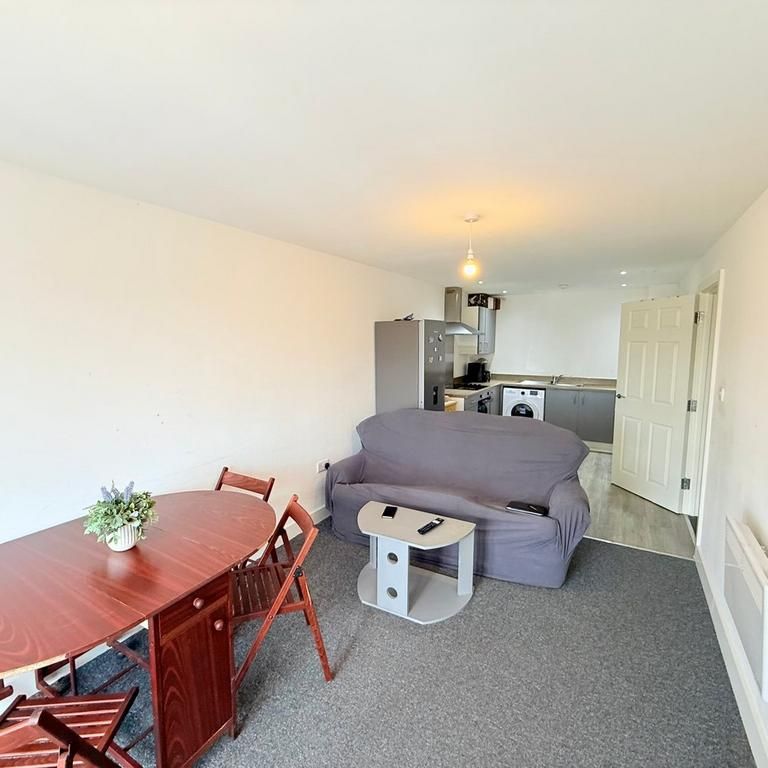 1 bedroom apartment to rent - Photo 1