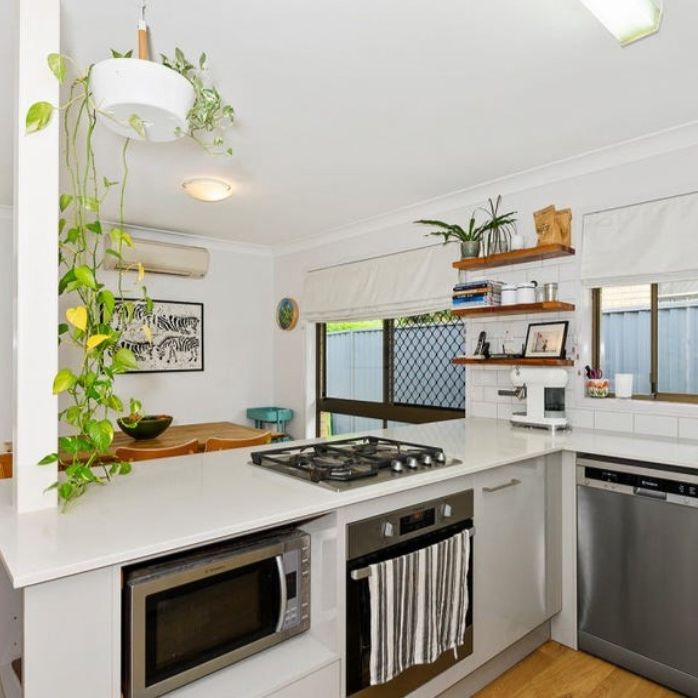 Unit 1/9 Peacock Place - Photo 1