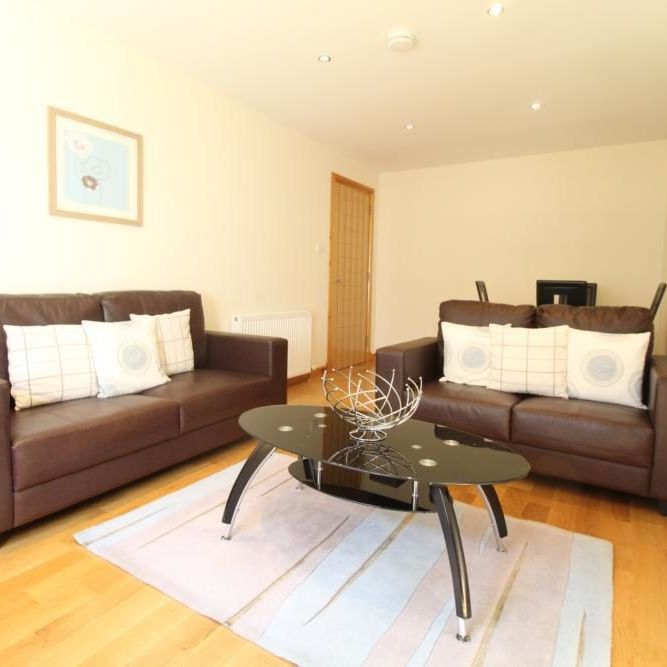Willowbank Road, First Floor, AB11 - Photo 1