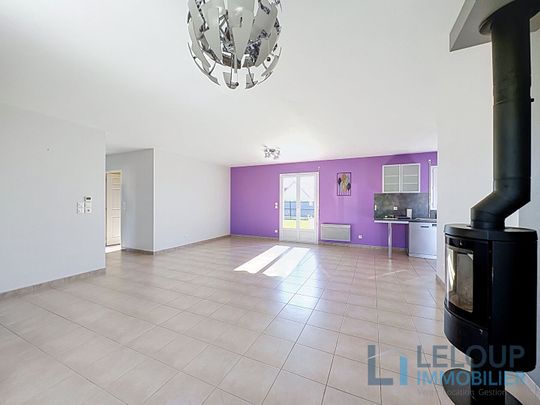 Location Maison 4 pièces 94m² LA VAUPALIERE 76150 - Photo 1