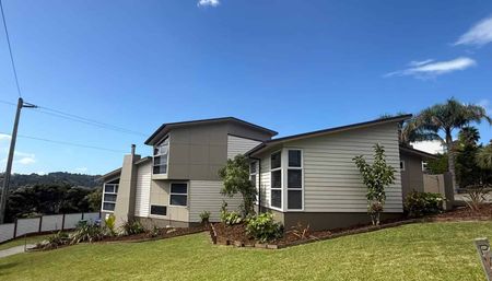 Modern & Serene Home in Schnapper Rock - Photo 4