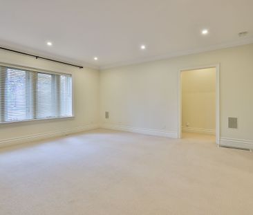For Lease - 119 Chaplin Crescent Unit# Main, Toronto, Ontario - Photo 4