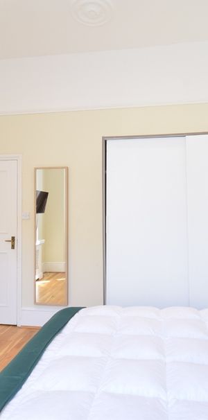 Room in a Shared Flat, Ongar Road, SW6 - Photo 1