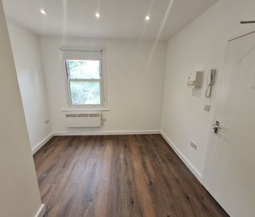Studio Flat, Marsala Road, SE13 - Photo 1