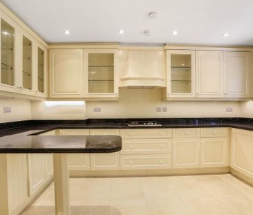 5 bedroom townhouse to rent - Photo 5