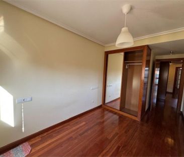 Piso de alquiler en Calle la Playa, 9, Barrio del Centro - Photo 2