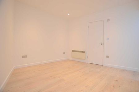 Studio to rent - Photo 5