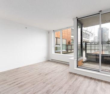 33 Smithe St (7th Floor), Vancouver - Photo 1