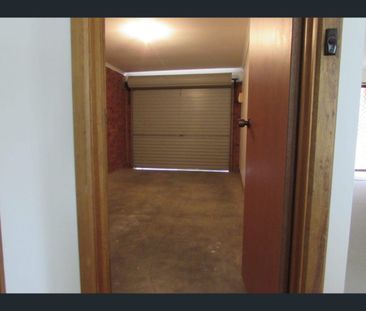 1/8 Zealand Street, Surrey Downs, SA 5126 - Photo 2