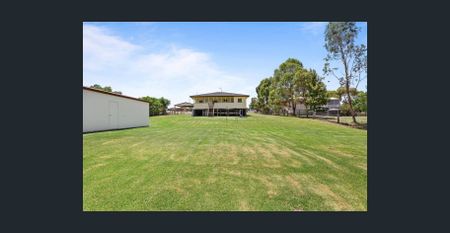 Renovated Weatherboard Home on Specious Block - Photo 5