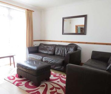 Bedroom Detached House In Winton, BH9 - Photo 2