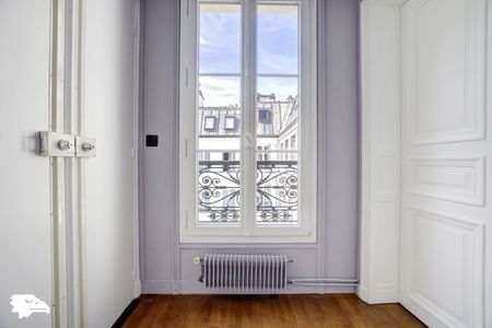 4399 - Location Appartement - 3 pièces - 97 m² - Paris (75) - Saint-Philippe du Roule - Photo 4