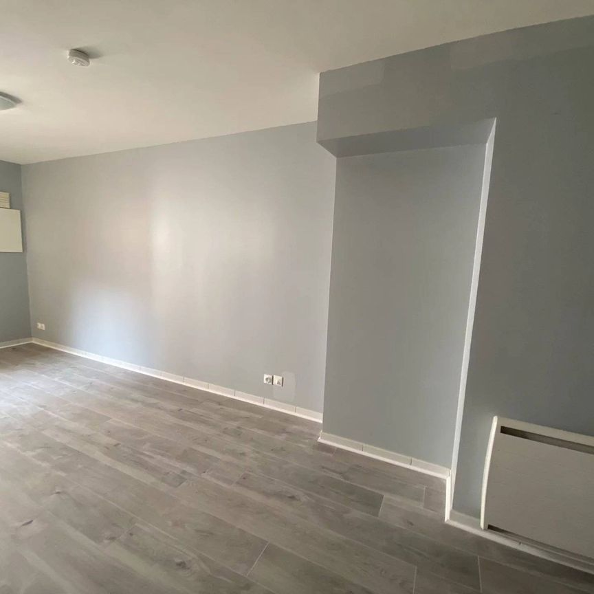 Joli F2 au sein d'une toute petite résidence - Photo 1