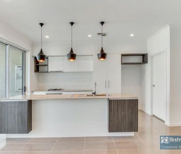 Spacious 3-Bedroom Family Home in Prime Location - Photo 1