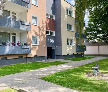 Bezugsfertig renovierte 3,5-Raum-Wohnung in familienfreundlicher Umgebung - Foto 1