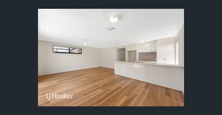 Brand New Living - Photo 2