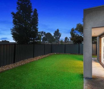 Modern 3-Bedroom Home in Highlands Estate - Photo 6