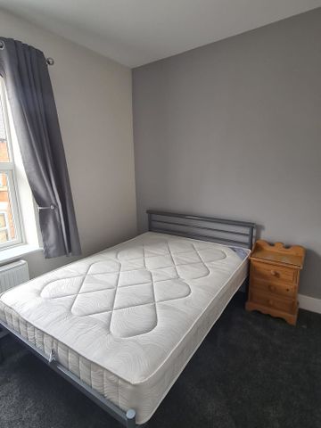 Rosebery Street, Leeman Road - P5007 - Photo 5