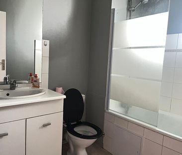 Location Appartement 2 pièces 48m² - Photo 4